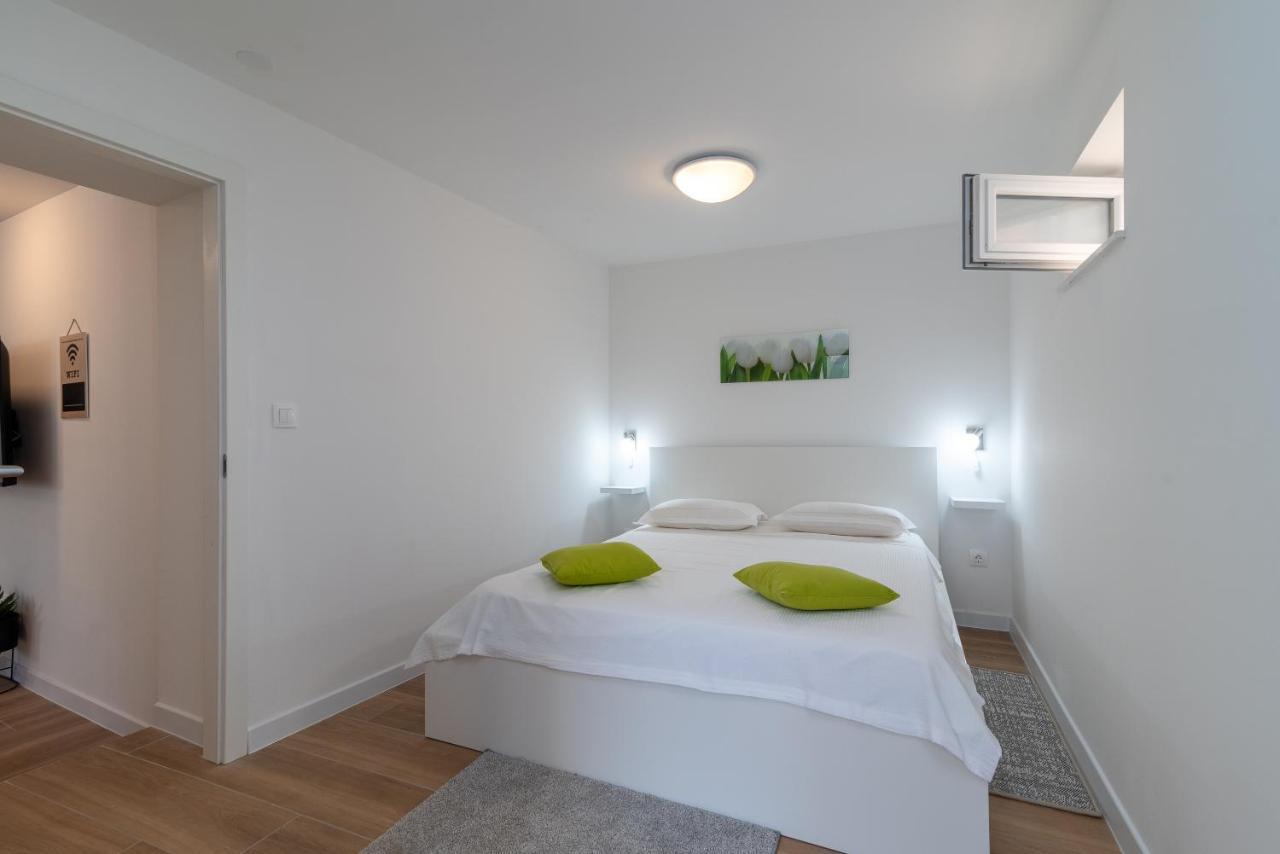Apartman Benzon Vranjic - 4 Zvjezdice Zewnętrze zdjęcie